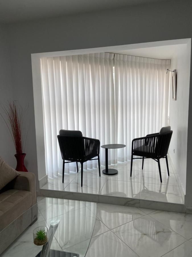 Amazing Suite On The Sea-סוויטה מדהימה על הים Bat Yam Eksteriør billede